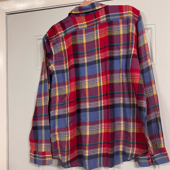 Like new chaps, ladies plaid button-down shirt. Size XL. - Picture 2 of 6